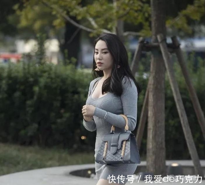  「美女」身材气质，可不是一朝一夕能出来的