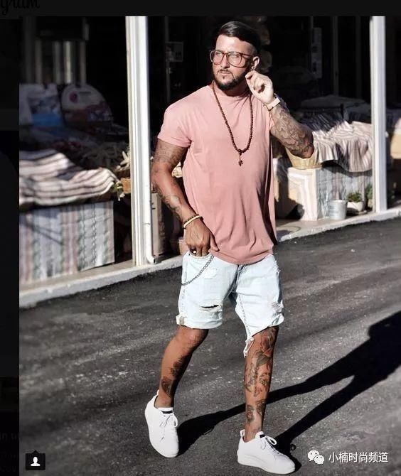 男士穿搭干货：你的夏季裤款里还要加上一件质感牛仔短裤