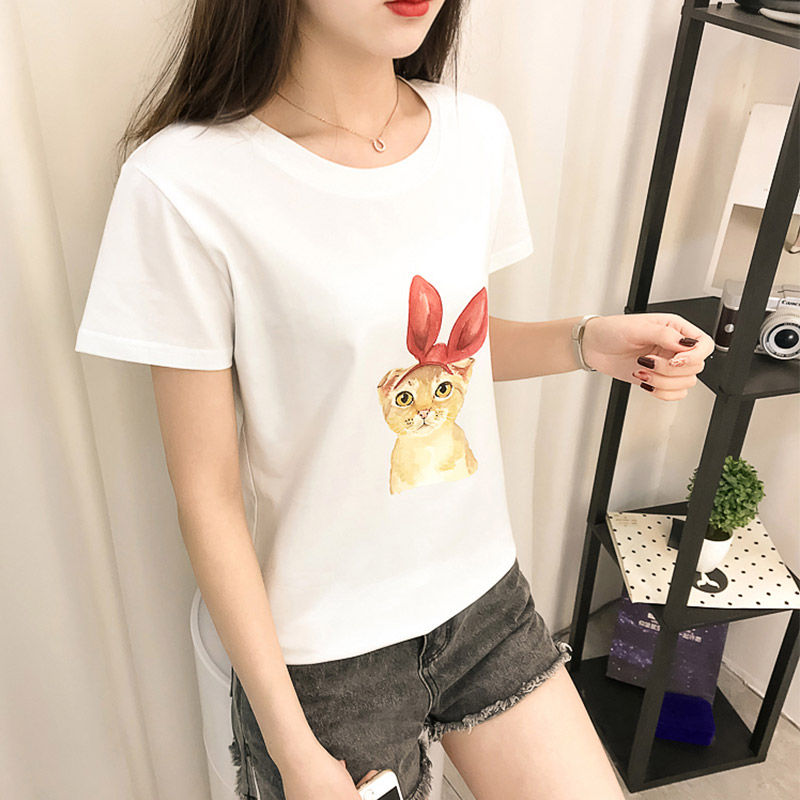 25-45岁女人最爱的T恤+短裤/短裙搭配，贼衬肤白嫩美