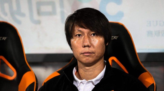  12强赛：不容有失，李铁率国足二队连战日本韩国，若不赢恐连累1