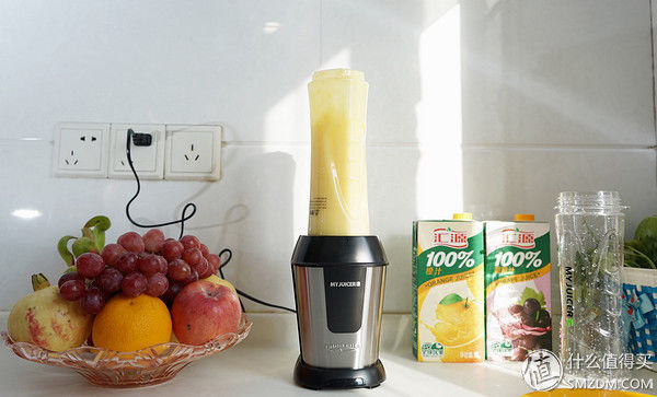 厨房电器那点事儿 篇二:百喝不厌的自制果汁:MY JUICER S 榨汁机上手体验