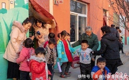  「乡村」摄影：留在贫困乡村的幼儿园