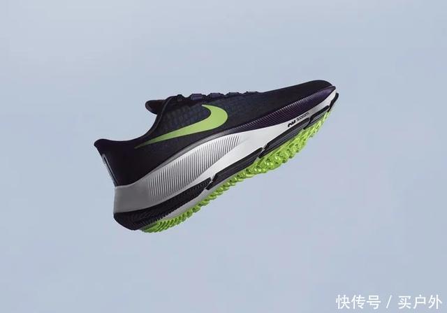  「发售」经典传承，耐克飞马(Nike Pegasus)系列跑鞋即将发售