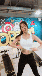 「gif」搞笑gif:看到这种骚气十足的舞蹈,我震惊了!