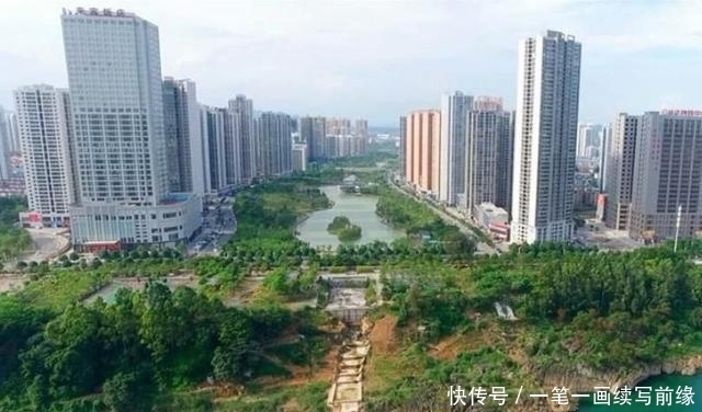 广西这座城市GDP不到700亿，城建却很有气势，看看是你家乡吗