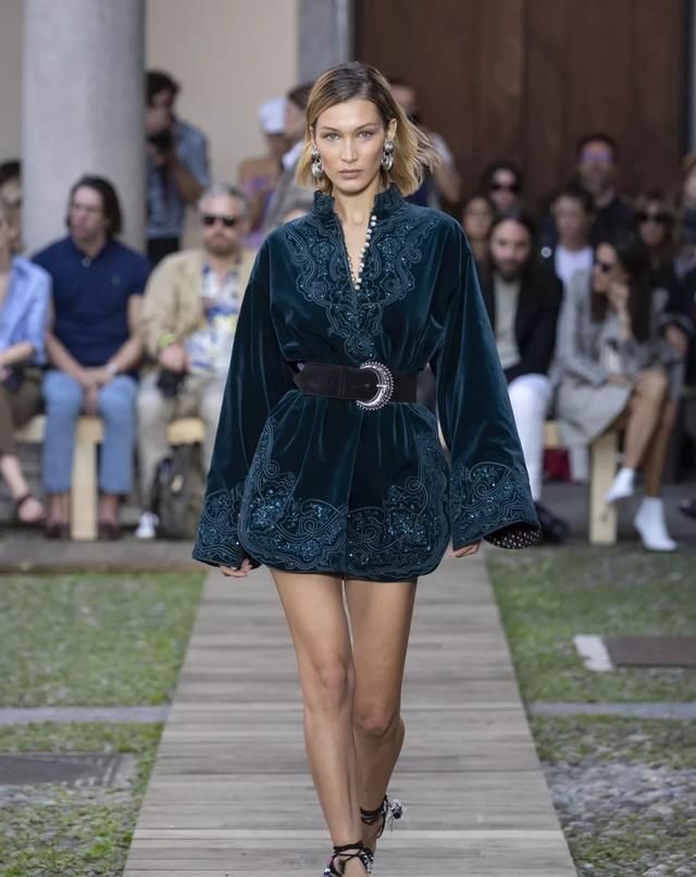 「ETRO」ETRO艾绰女装2020春夏时装系列:何为Punchline?