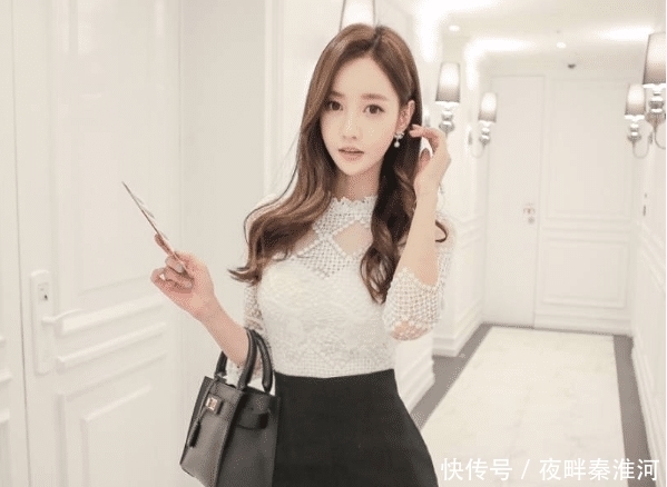  下厨：新女友偏要穿“灰色”包臀裙下厨，感觉一点也不“方便”，换了吧
