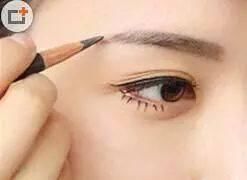  「淡妆」恰当的淡妆化妆步骤 教你迅速画好极致自然妆