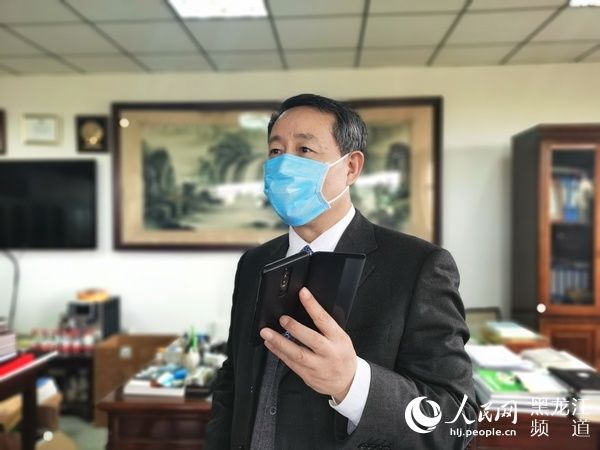  连线■杨宝峰连线李兰娟等院士为黑龙江疫情防控“把脉” “五一”假期仍需严格防控