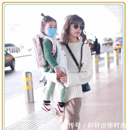 贾静雯本想扮少女，却被脚上渔网袜出卖，网友终于相信你44岁了