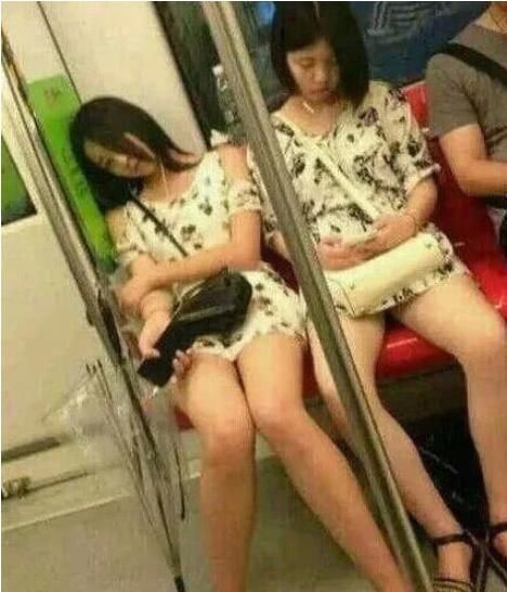 让人“哭笑不得”的买家秀和卖家秀，最后一个画风突变有一丝诡异