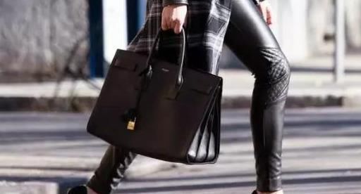  忍不住：时尚穿搭,会让人忍不住回头的几个搭配,你值得拥有!