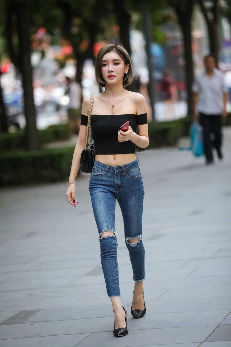 素人街拍：清爽的衣着, 清新的美女 男人喜欢第一位