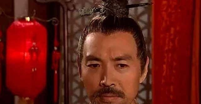  [亲戚关系]汉武帝设了一个官职，本想制衡宰相，后来变得无人能抗衡