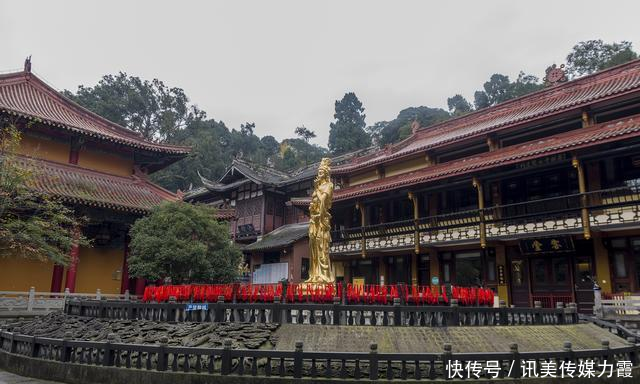  普照寺@川西这座不起眼小庙，好多香港明星都来过，听说附近还埋有宝藏