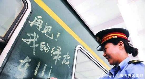  【时代】绿皮车再见？复兴号发生重大改变，从此中国高铁迈进了