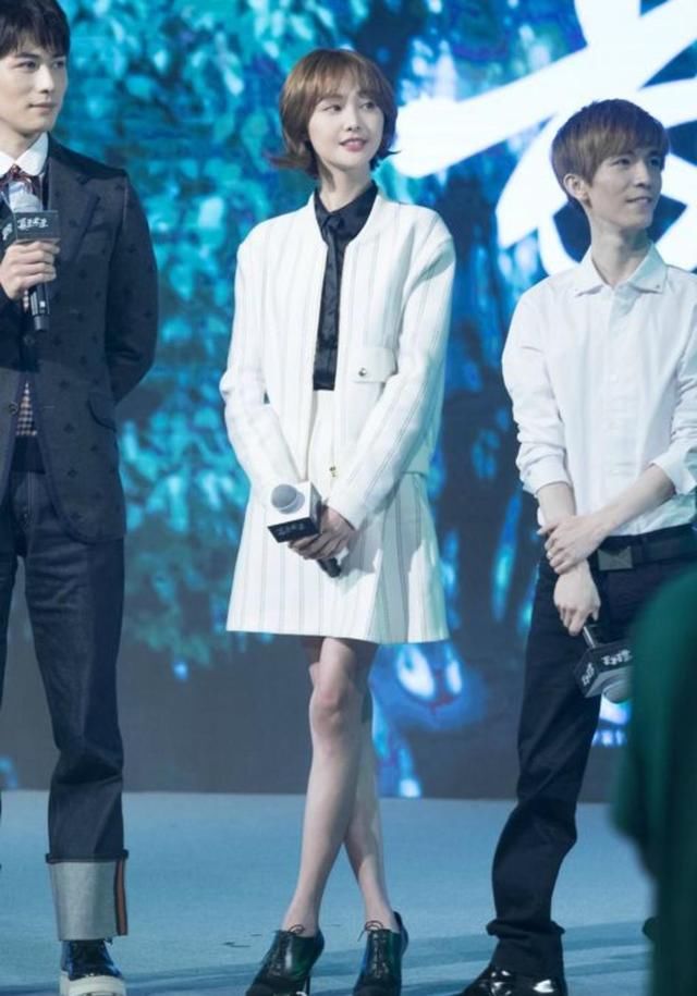 一胖毁所有?赵薇刘亦菲瘦回18岁，郑爽胖了十斤美回颜值巅峰!