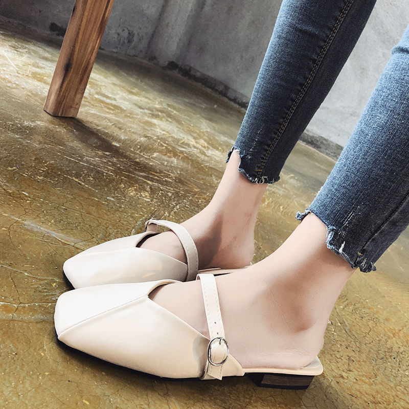 脱掉你的高跟鞋吧!漂亮的高跟凉鞋才能彰显女人的高贵气质