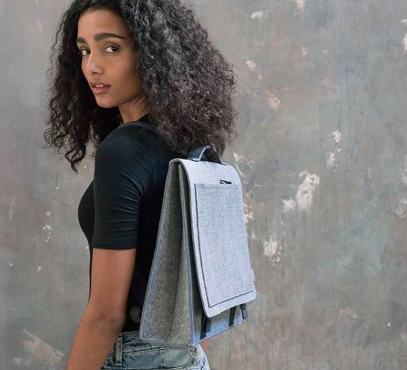 没有北极狐、没有 Herschel …爆灯推荐这款小众包包