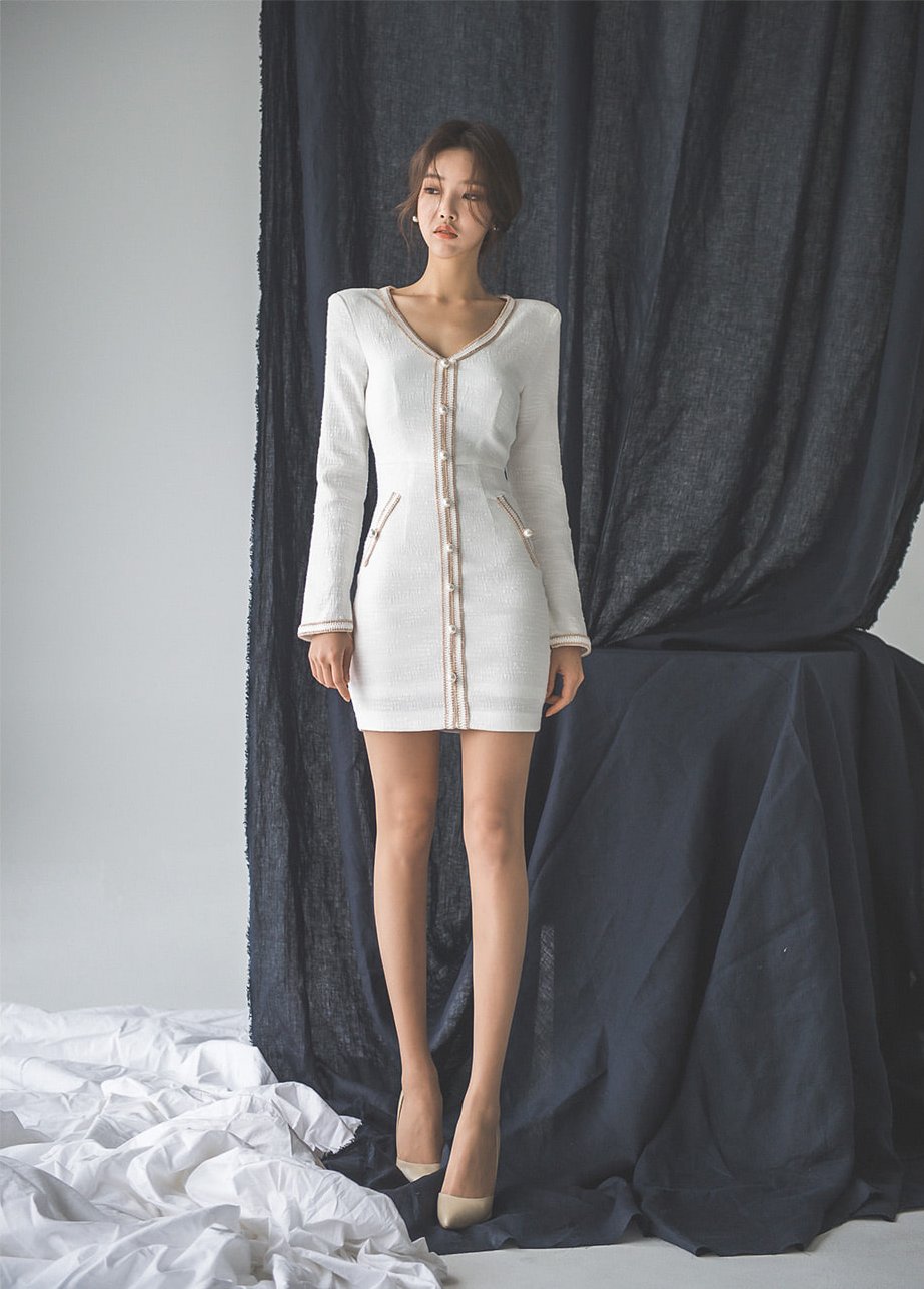 浩白达特茅斯垫肩珍珠扣裙