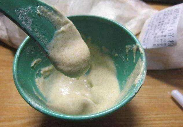 很多女性都“瞧不起”超市里2块钱的它，睡前擦一擦，完爆玻尿酸