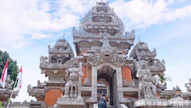 东南亚最大国家，也是真正对中国免签的国家，10块钱环游一圈