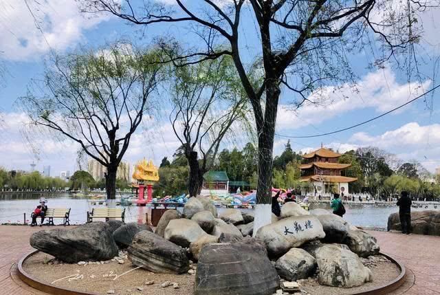  中国：中国“最适合养老”的省会城市，夏天不用开空调，现在成