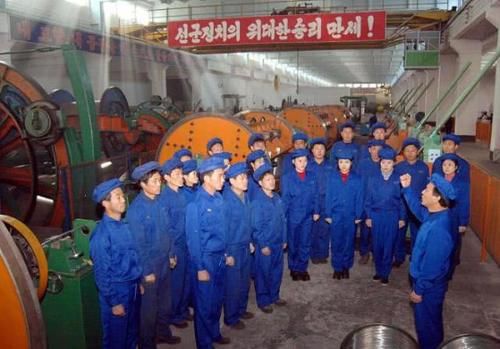  #实况#朝鲜国营单位工人，车间上班实况