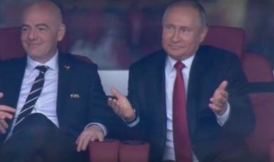 世界杯首战俄罗斯进球之后