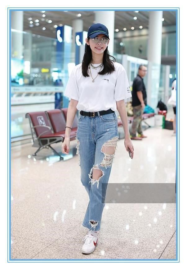 叶一茜也太敢穿了!破洞裤穿出短裤效果，网友:奚梦瑶都没你疯狂