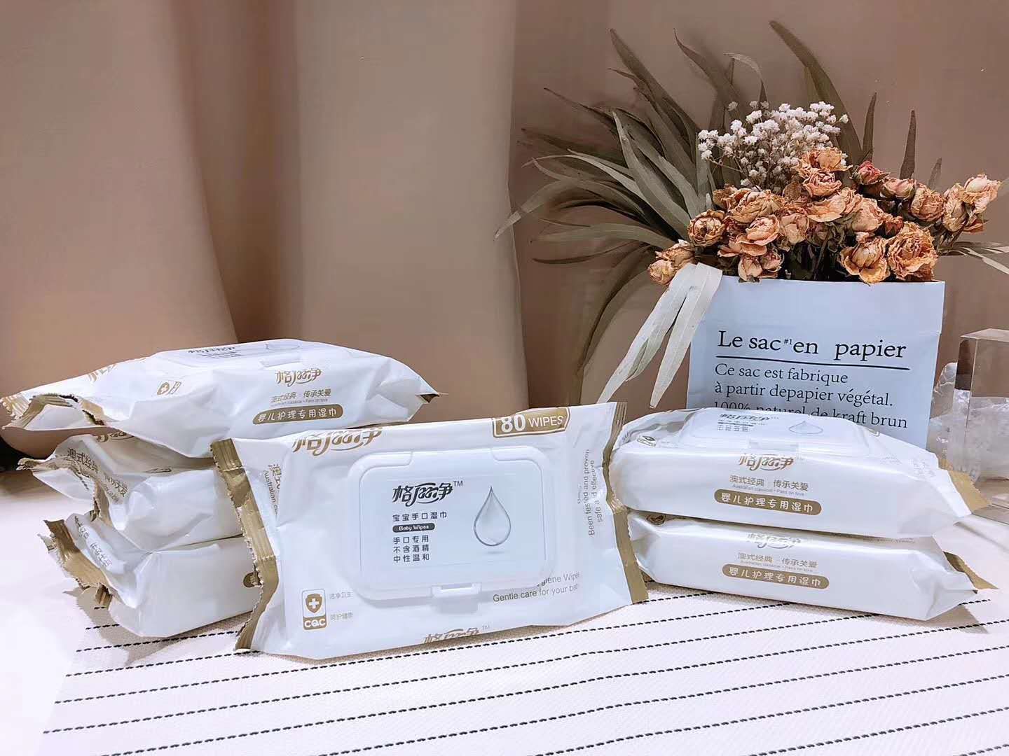 女人包里必备的东西，十个男人9个认错，还有1个没用过