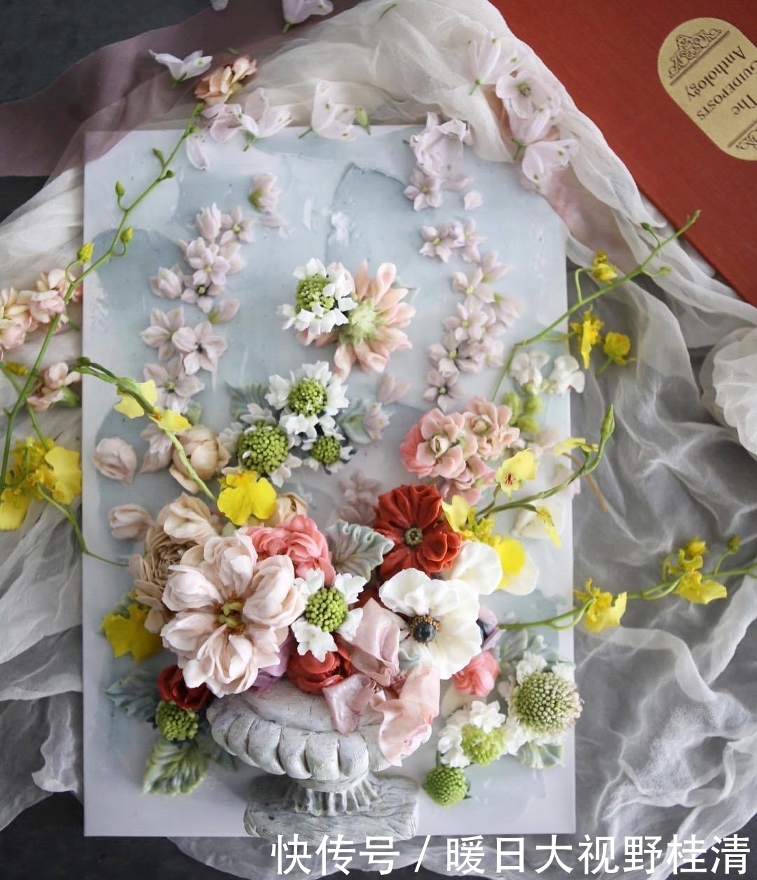  『制作』她做的鲜花蛋糕太撩人，看完后全世界都惊艳了