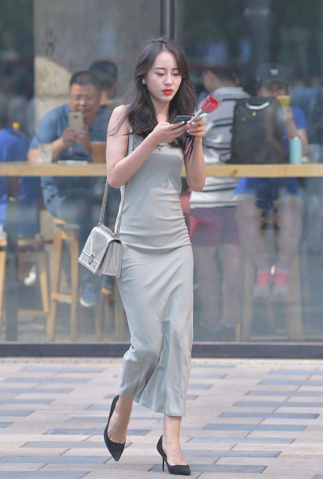  『奶奶灰』其实世界上从不缺少美, 只是缺少发现美的眼睛