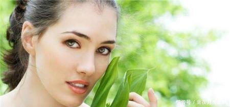 成本不足2元的它被称作“色斑克星”，一周即可还原嫩白肌肤