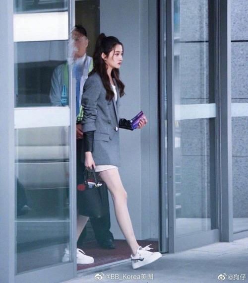  [感受]有个腿精女友是什么感受？血槽已空…