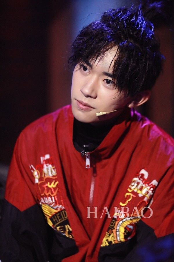 你的发型都要输给男爱豆了!易烊千玺王一博的鲻鱼头是什么鬼，范