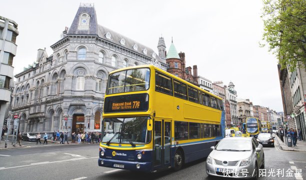 香港那么发达,为何宁愿用现金,都不用支付宝和微信支付呢