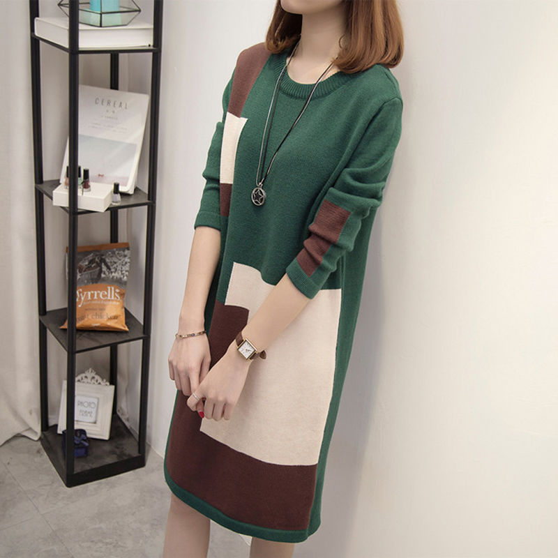 如今天气已转凉，不喜欢穿的臃肿的，那就选择这样的打底衫吧