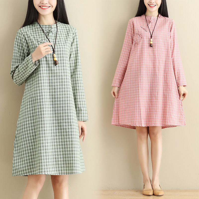 秋老虎还没走，买外套还太早!学学下面女人穿棉麻，洋气超美嫩