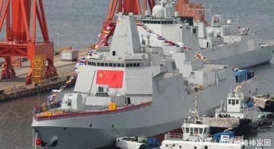 第一艘航空母舰是什么