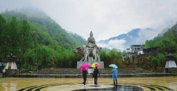 河南的这五大名山谁能当第一名山？一起来看看吧！