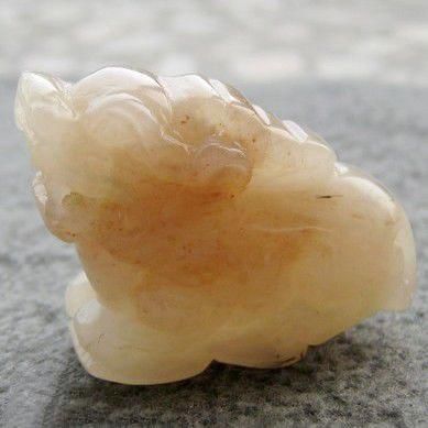 四大名玉之一，独玉，又叫南阳翠