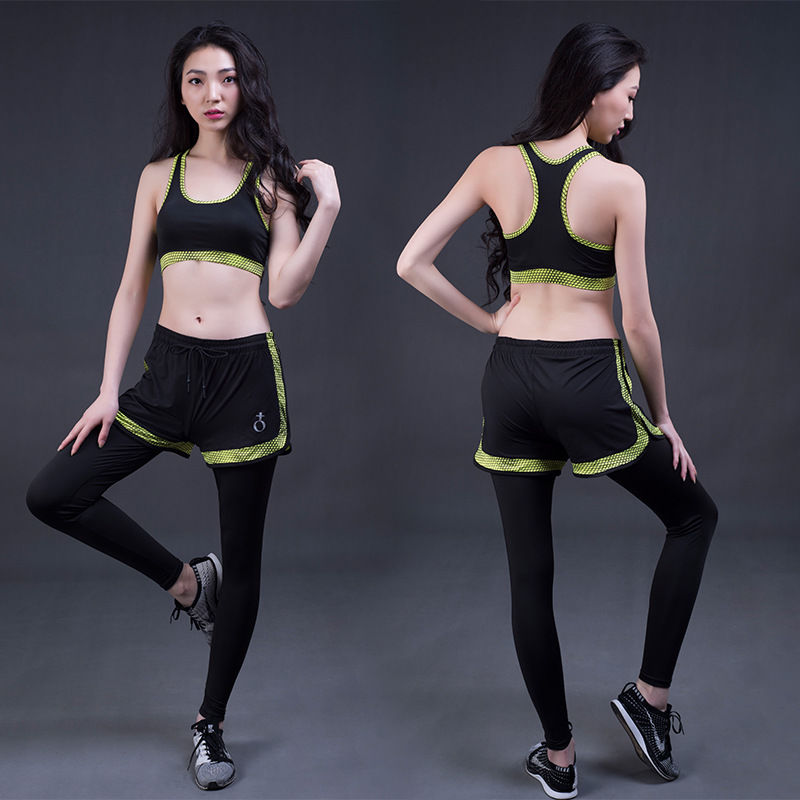 嫂子在健身房穿的真大胆!不知道撩动多少人心，健身房最美女神