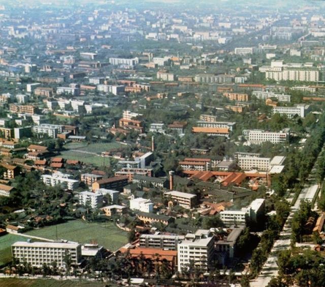 这是80年代的四川成都，那个再也回不去的老成都，满满的回忆