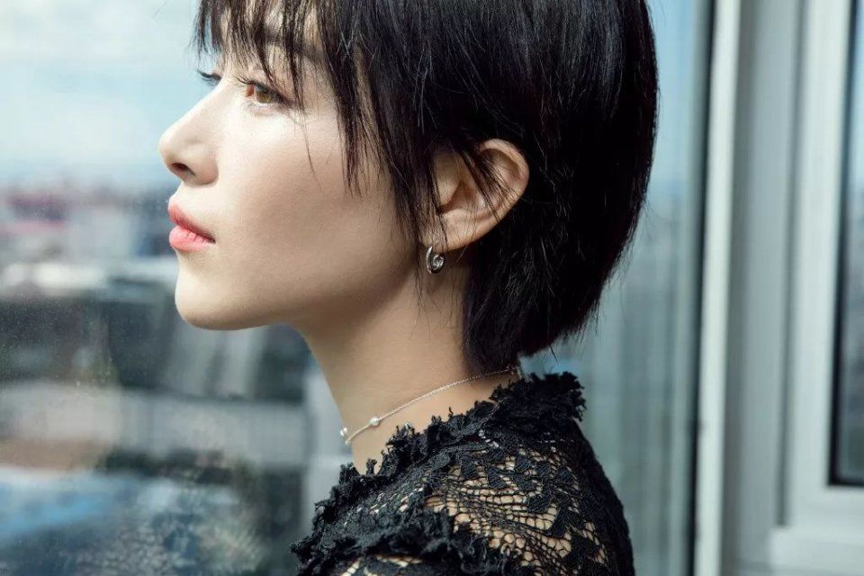 服气| 可清纯可魅惑，时尚感爆棚的阚清子叫人怎能不爱?