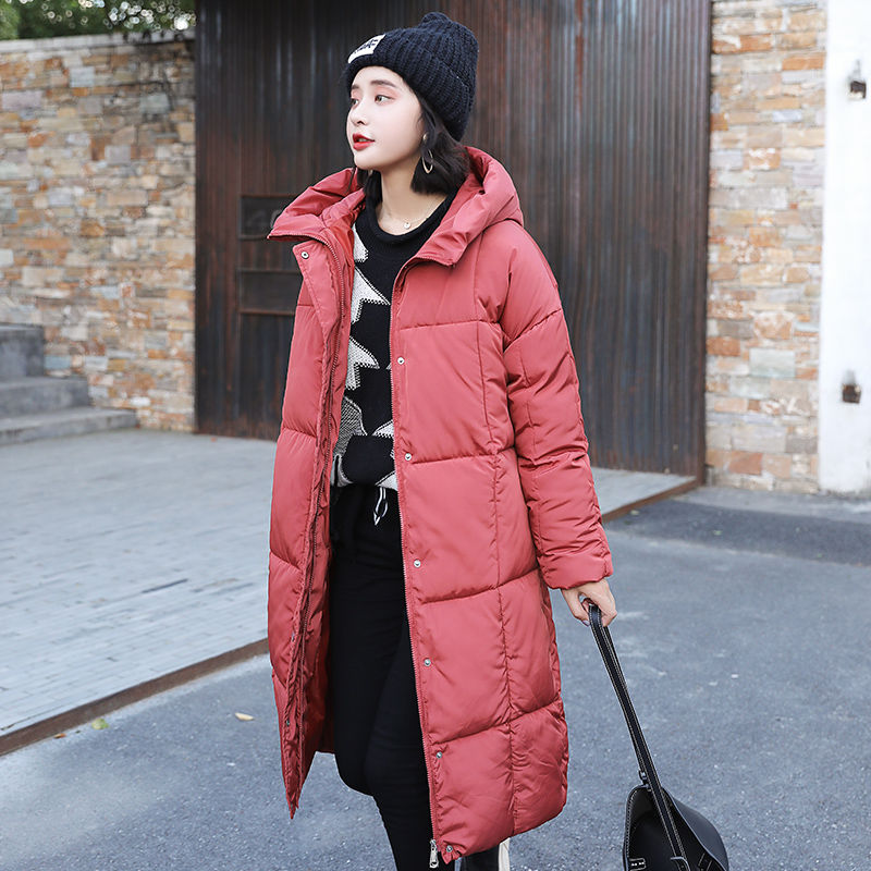 等我有钱了，也都想买这种羽绒服，修身又大气，一件比一件洋气