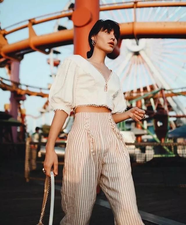 衬衫年年买，这件最出彩！