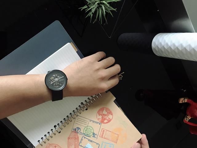 这款在小米有品火爆的机械表，颠覆了我对国产表的印象！