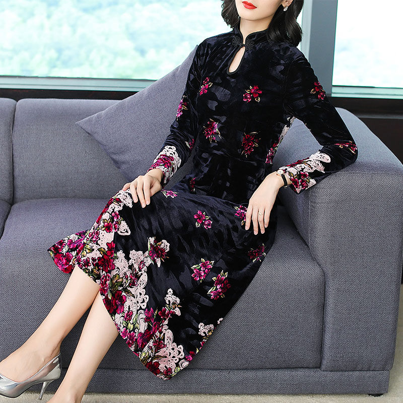 这是我见过最洋气的连衣裙，上身高贵洋气，美的让人痴狂~