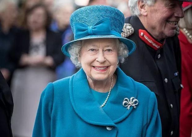 英国女王的珠宝,每一件都价值连城!